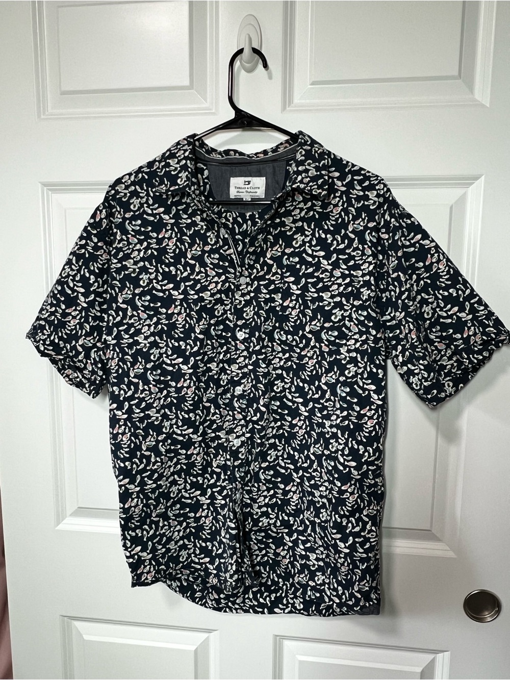 Thread & Cloth 100% Cotton Ocean Navy w/ Fish Short-Sleeve  Men’s XL
